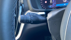 Volvo V60 2.0 B4P Plus Dark 5dr Auto [7 speed] Petrol Estate